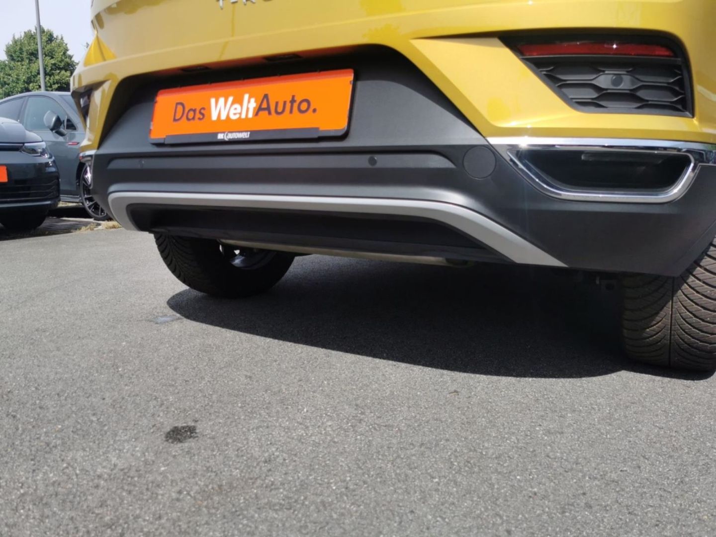 Volkswagen T-Roc Active 1.5 TSI DSG - Samsaru's Car Outlet
