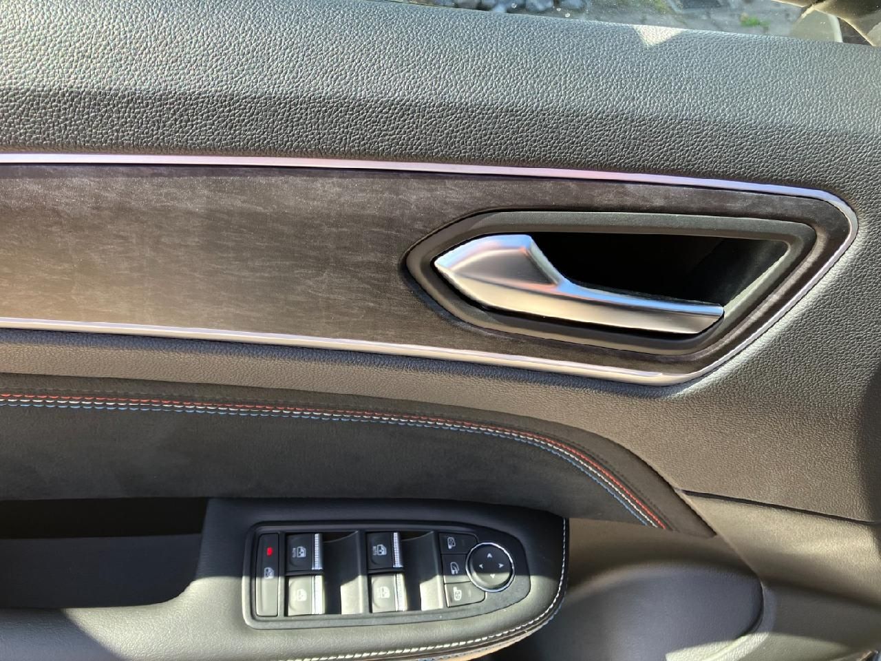 Renault Arkana Esprit Alpine TCe 160 EDC - Samsaru's Car Outlet