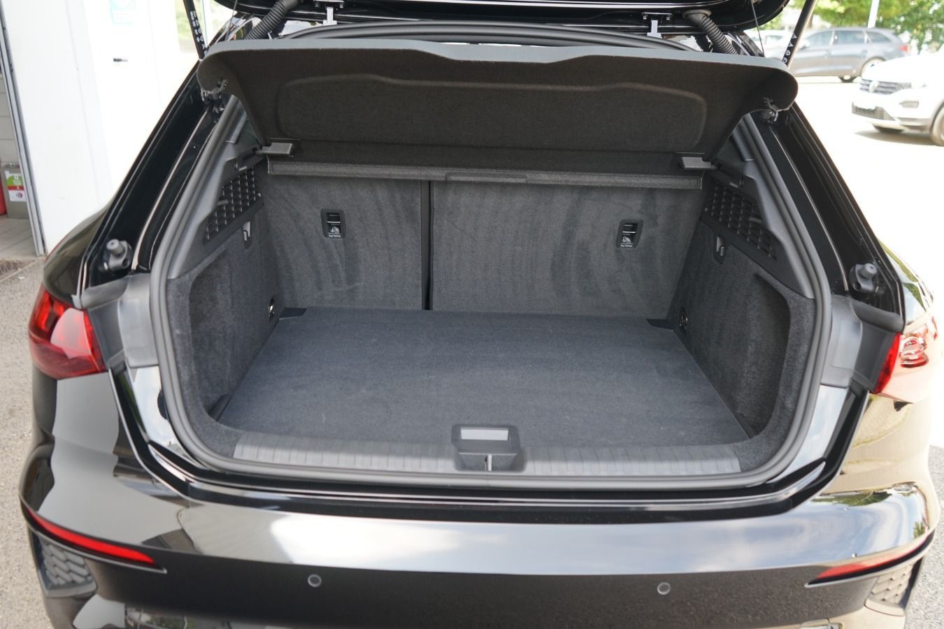 Audi A3 45TFSI e Sportback S line - Samsaru's Car Outlet
