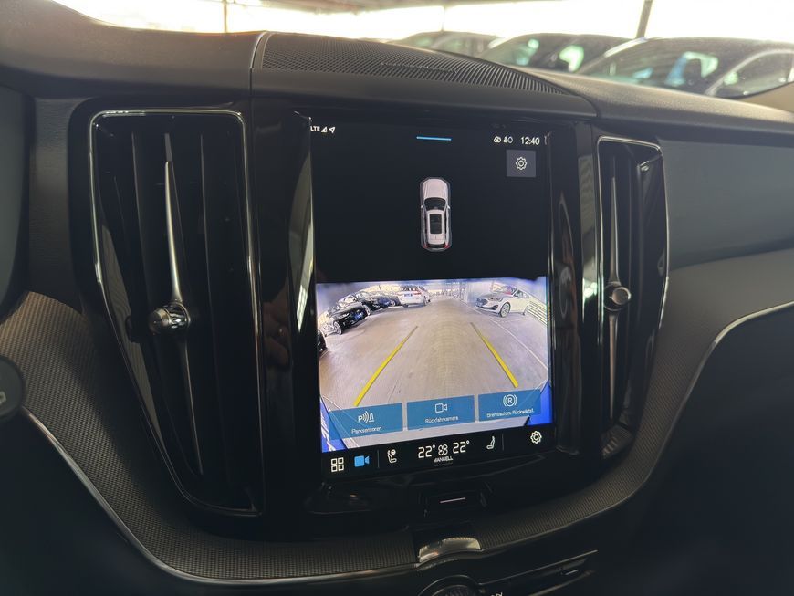 Volvo XC60 B5 B AWD Core