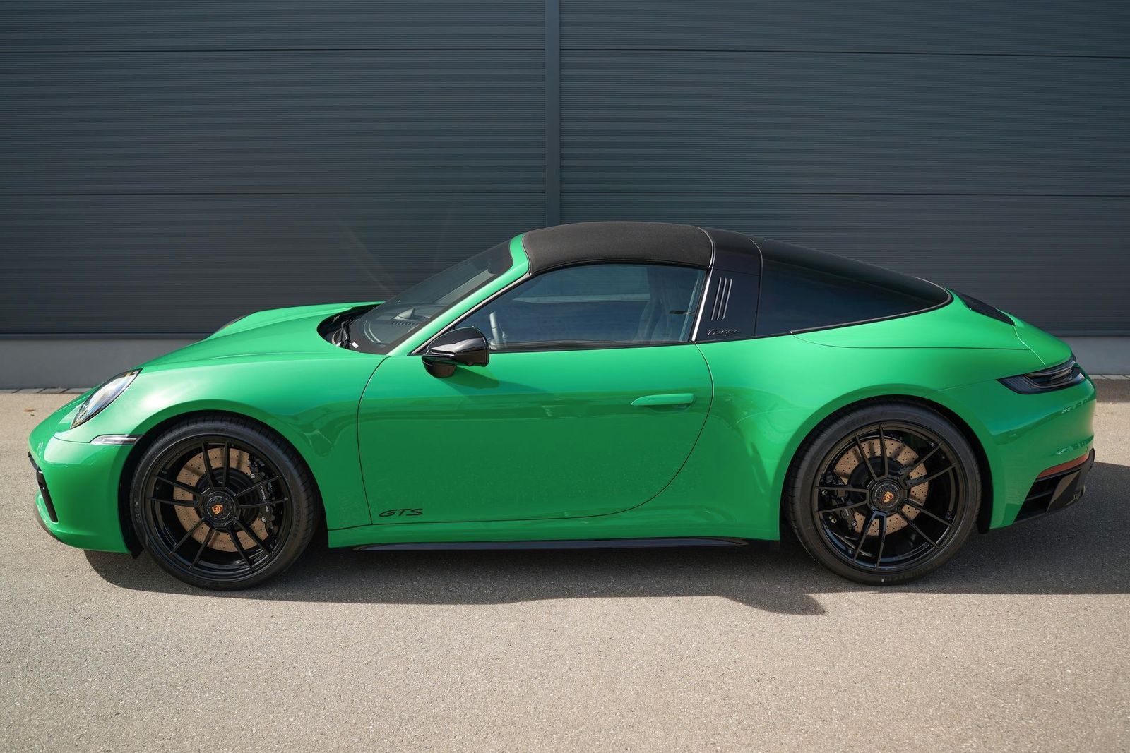 Porsche 992 4 GTS Targa Inno HAL Lift Bose Matrix 360...