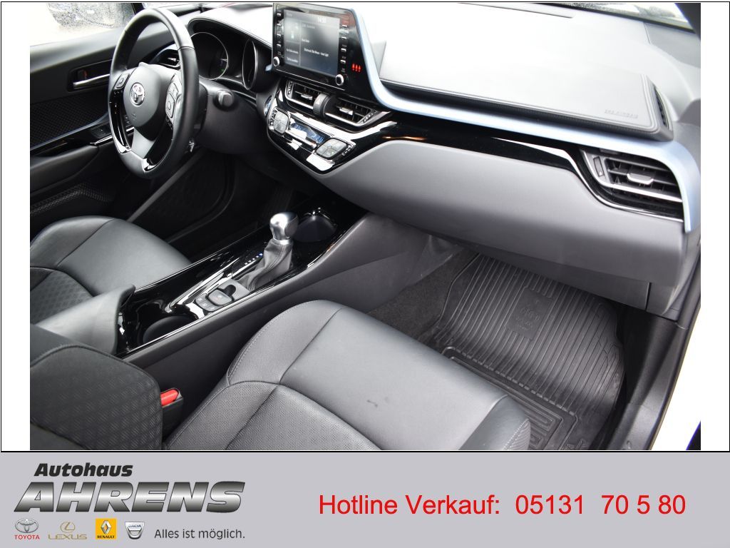 Toyota C-HR Hybrid - Samsaru's Car Outlet