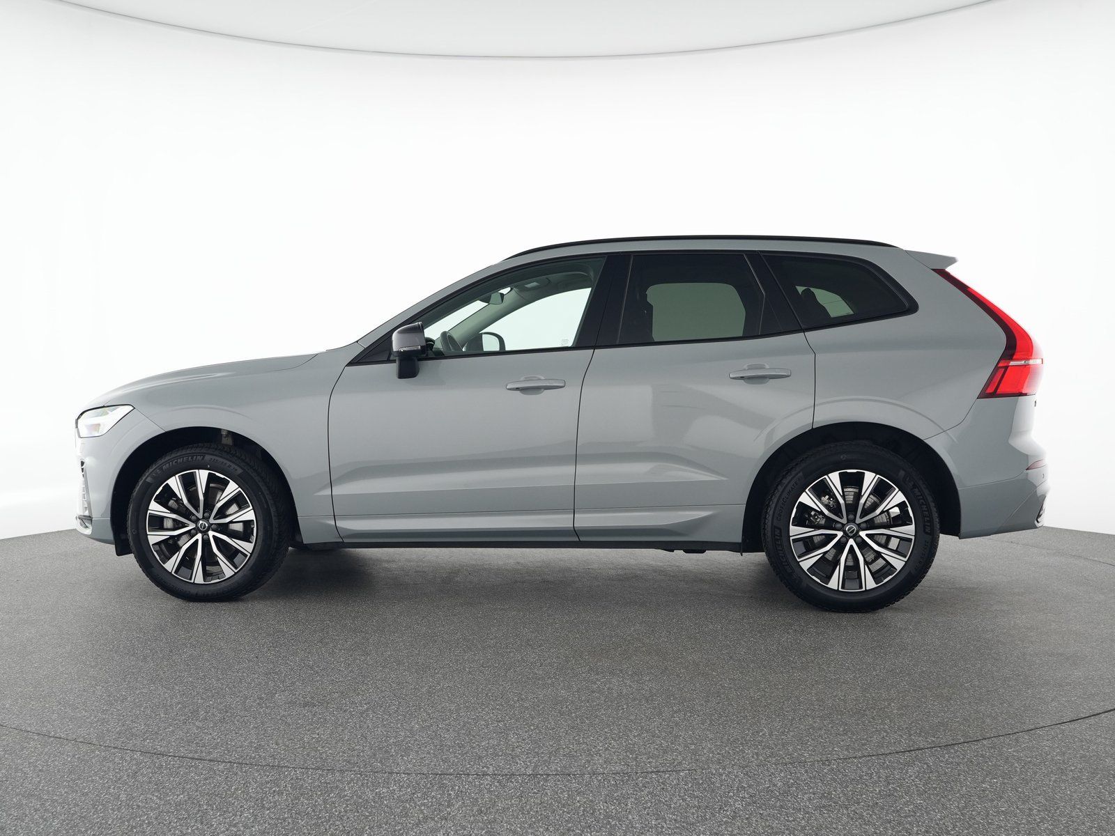 Volvo XC60 B4 Diesel Geartronic Plus Dark