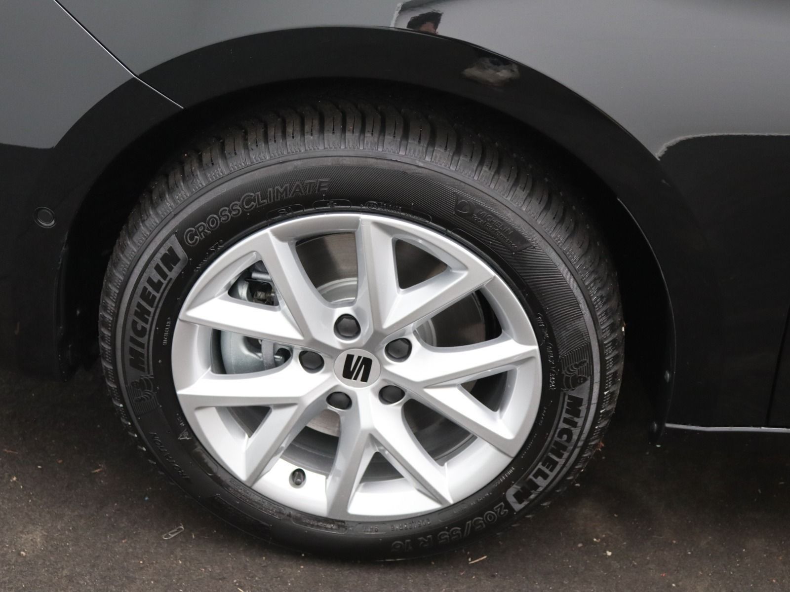 Seat Leon ST Style Edition 2.0TDI DSG/ Navi, AHK, LED