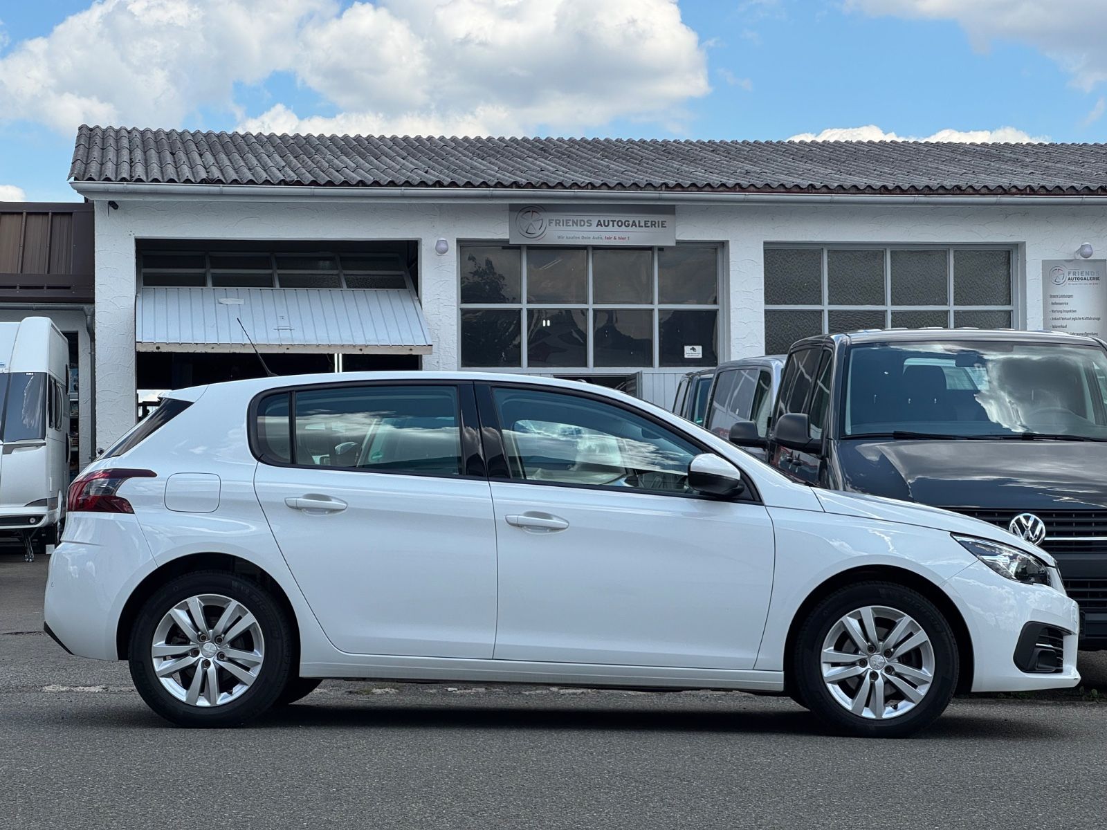 Peugeot 308 Active Pack - Samsaru's Car Outlet