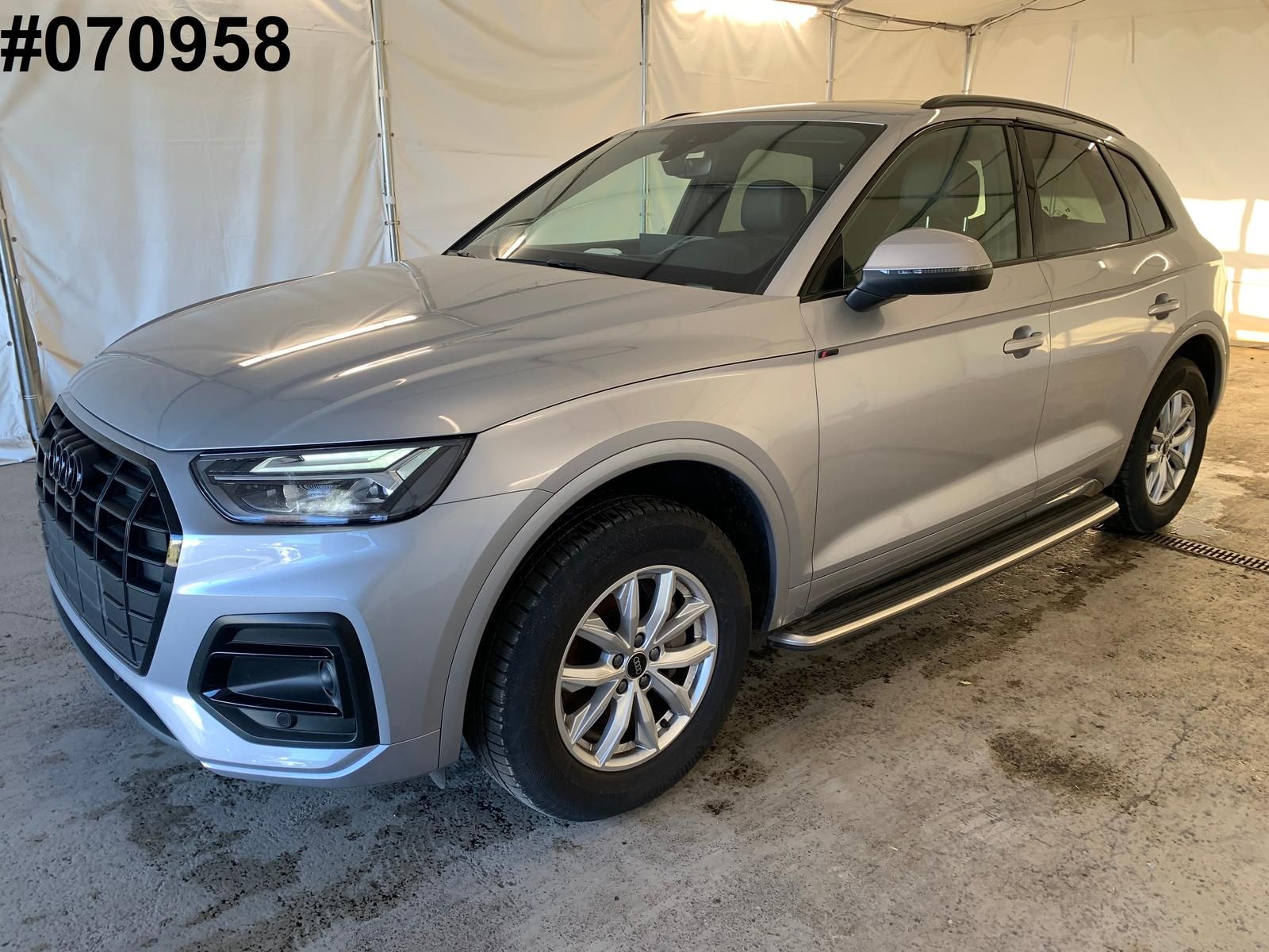 Audi Q5 S-Line BLACK/ACC/VIRTUAL/TRITTBRETT/KAM/AHK