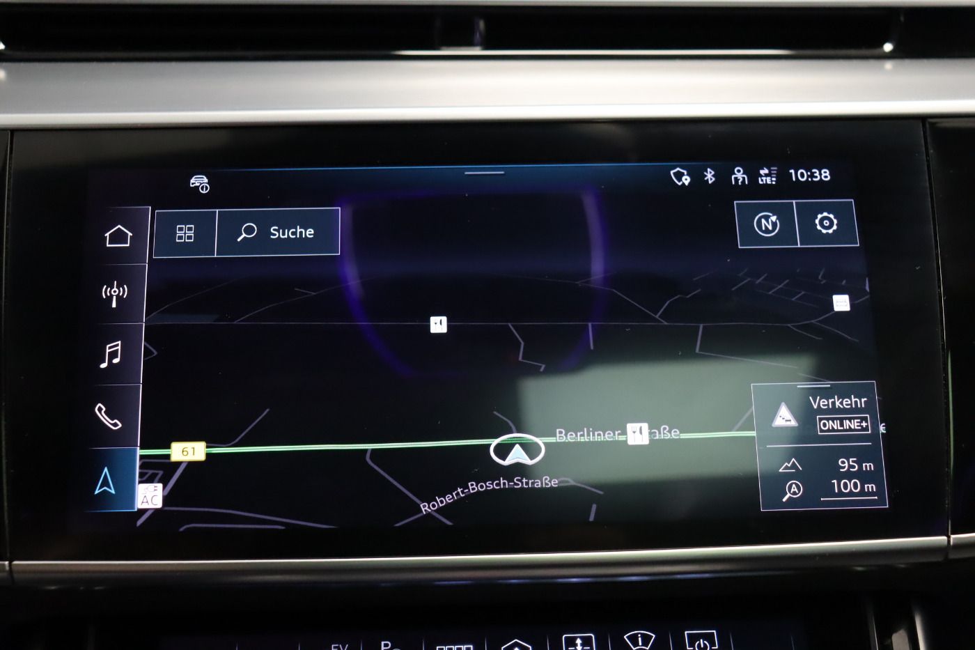 Audi A8 lang 60 TFSI e quattro S line - Samsaru's Car Outlet