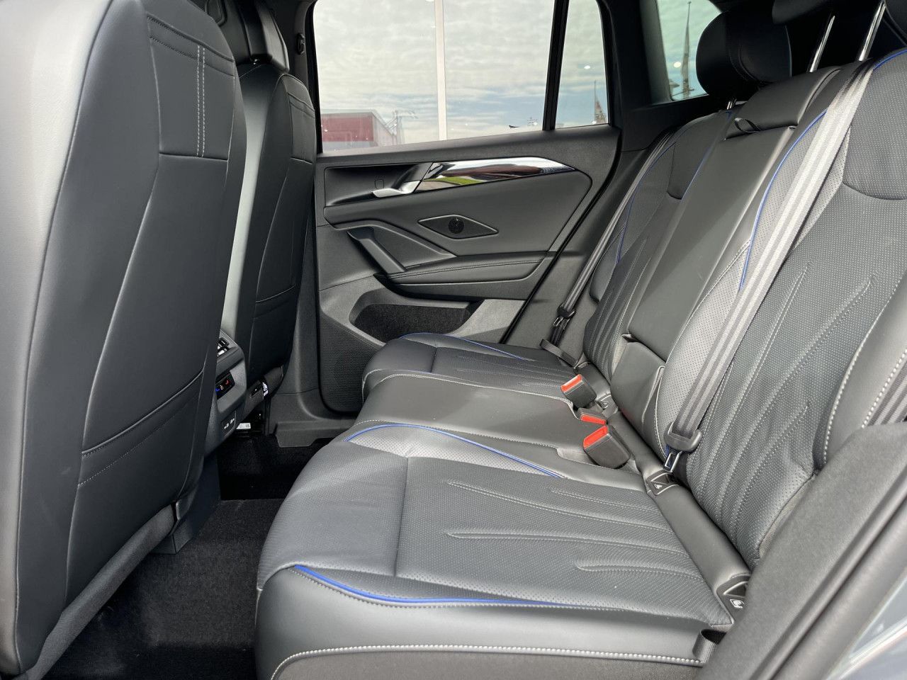 Volkswagen Tiguan R-Line 2.0 TDI DSG SCR 4MOTION Black