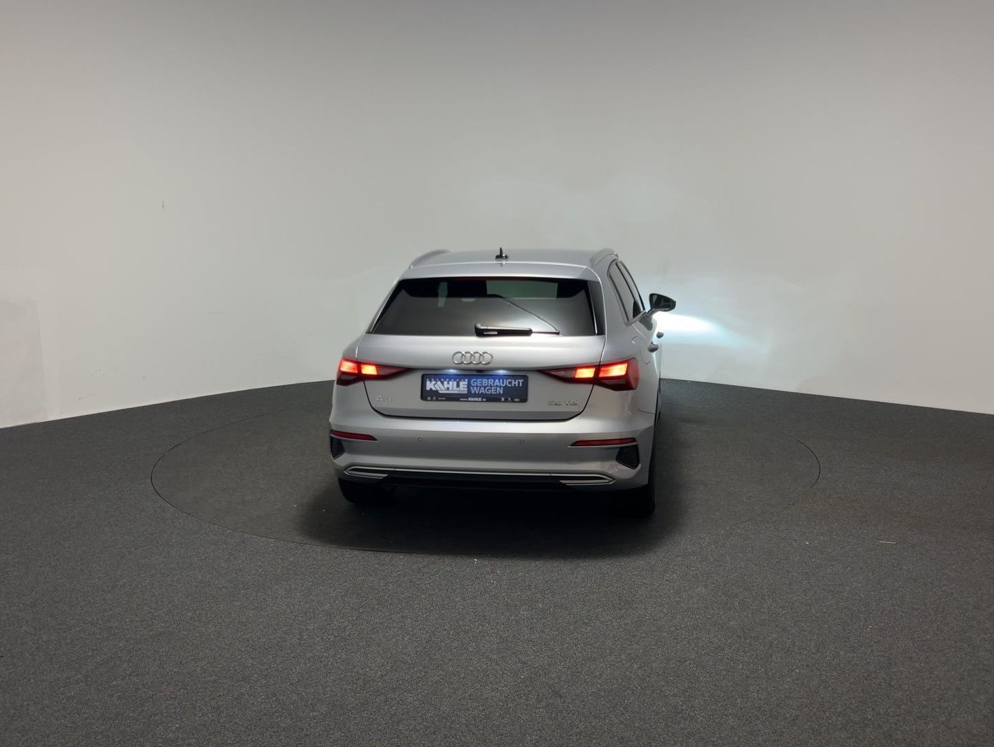 Audi A3 Sportback 2.0 TDI s tronic Advanced ACC LED