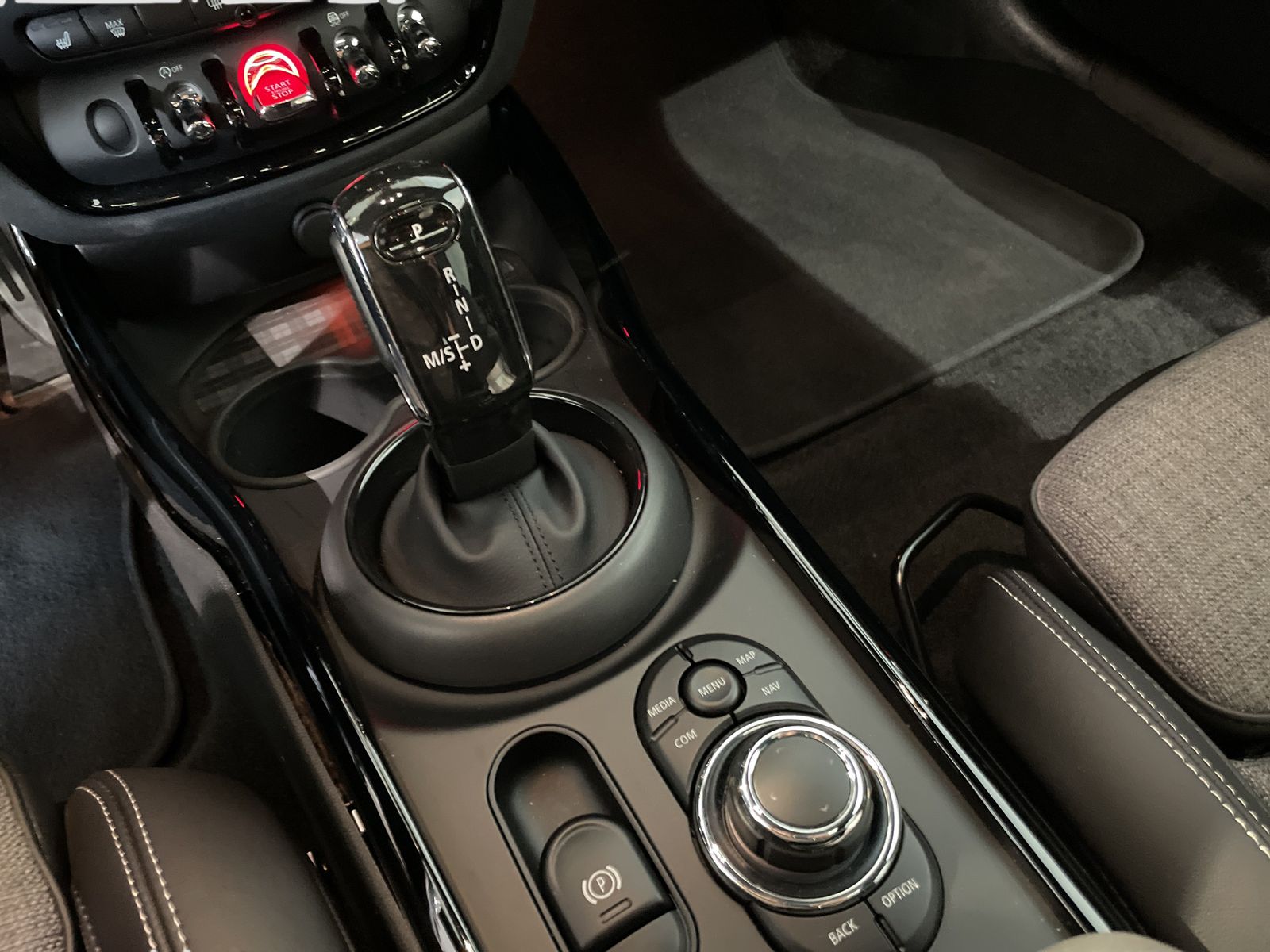 MINI John Cooper Works ALL4 Clubman - Samsaru's Car Outlet