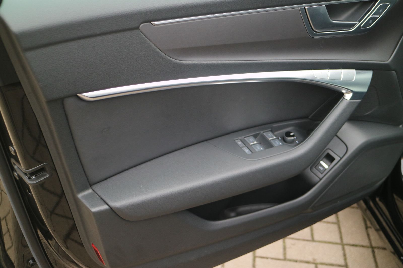 Audi A6 Avant 45 TFSI quattro S line-Pano-AHK-ACC