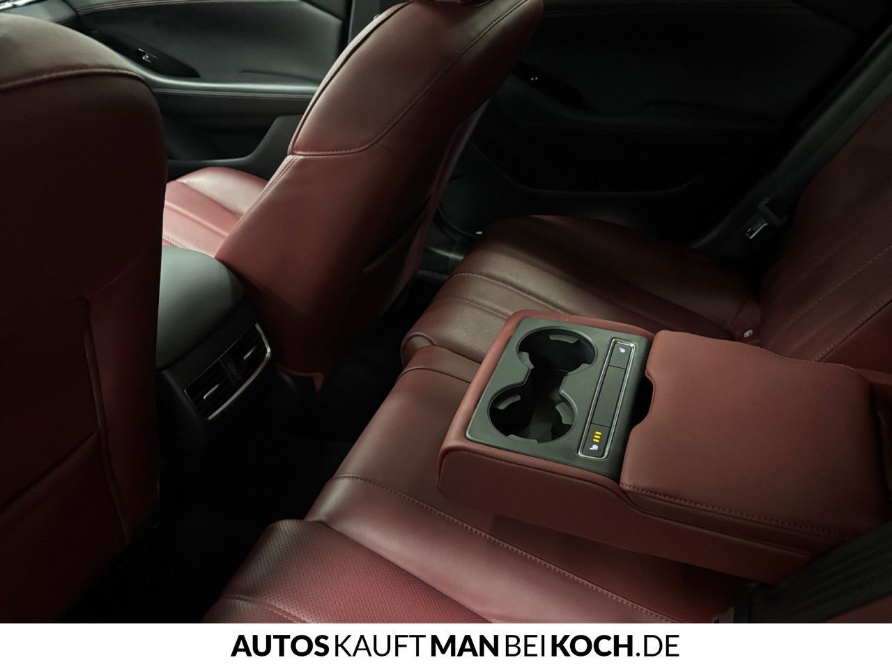 Mazda 6 2.5 SKYACTIV-G 194 FWD 5T 6AG Homura Sunr AHK