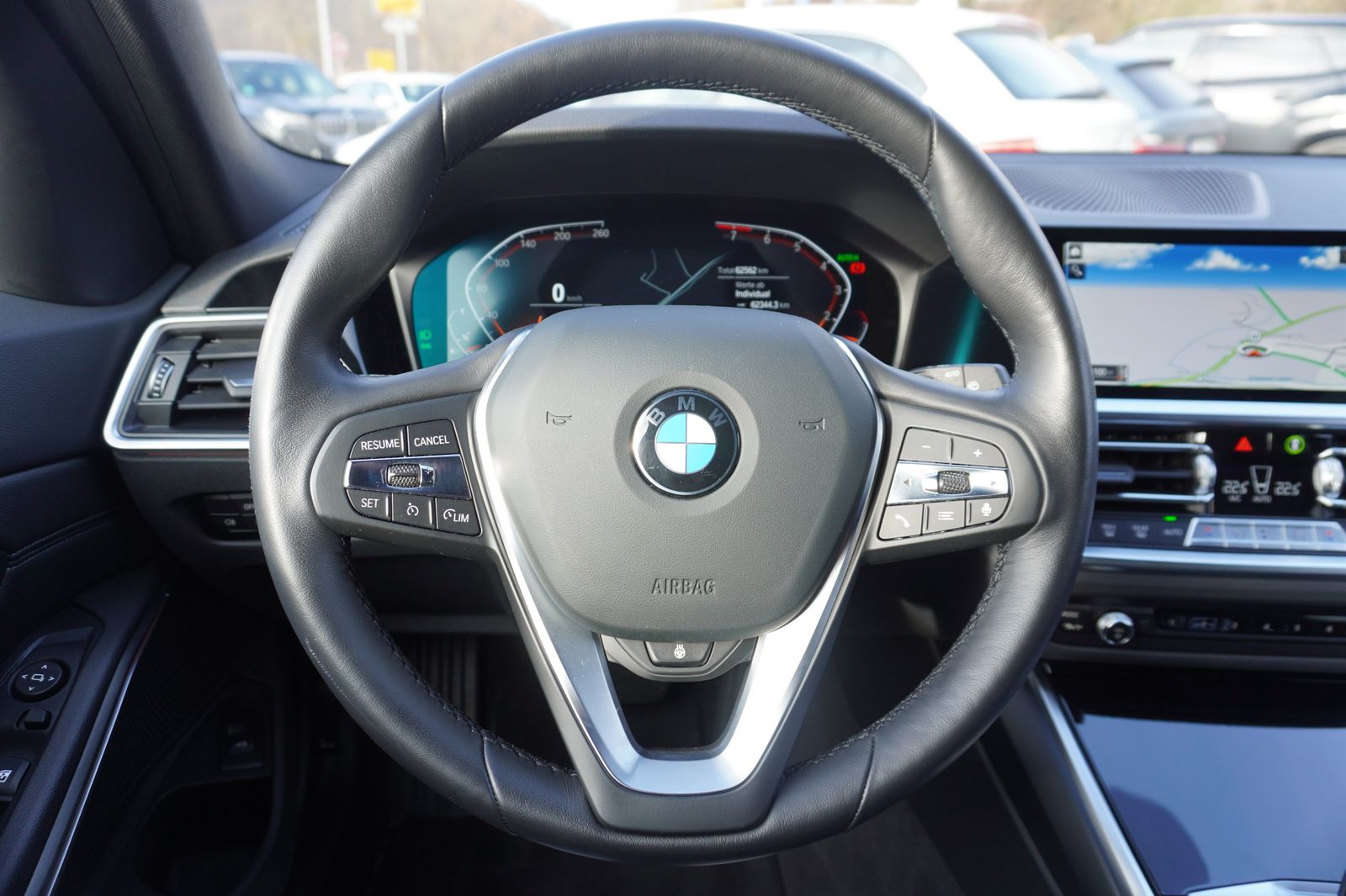 BMW 330i xDrive Touring Sport Line - Samsaru's Car Outlet