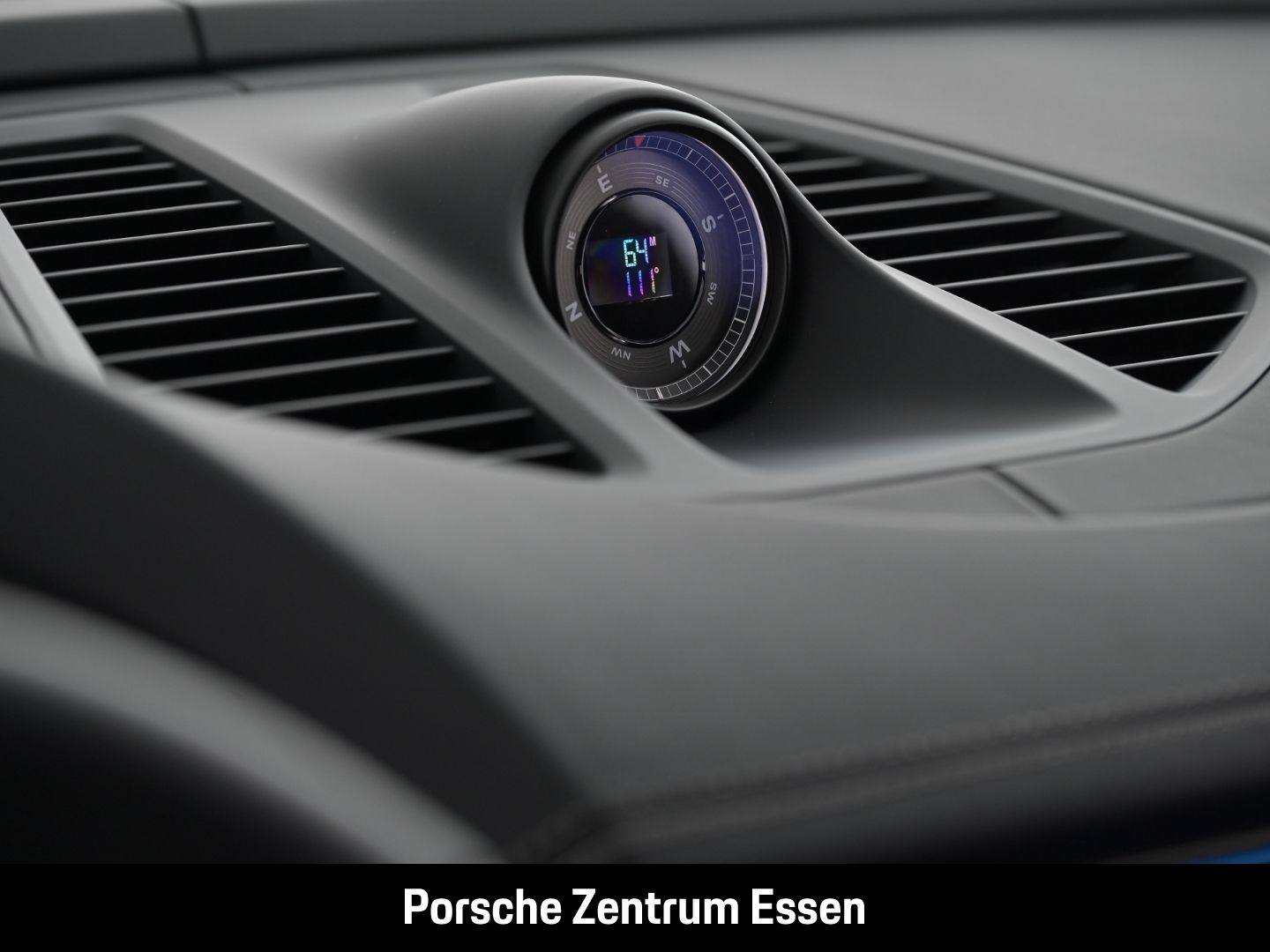 Porsche Macan Turbo S - Samsaru's Car Outlet
