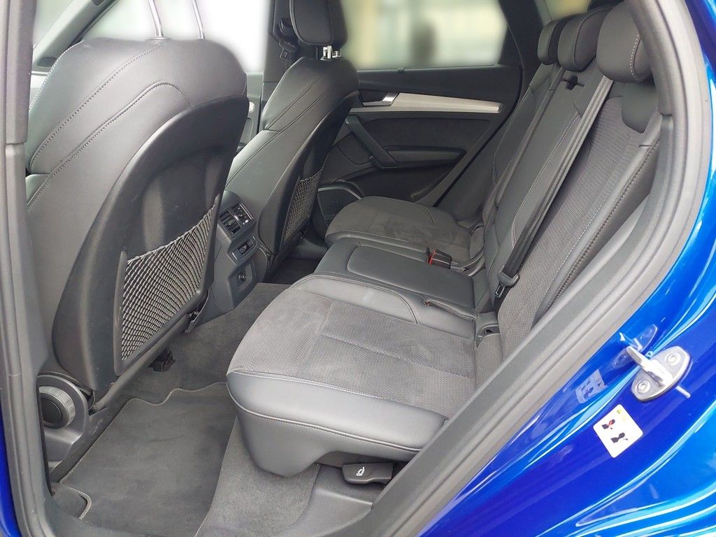 Audi Q5 50 TFSIe quattro S tronic s line - Samsaru's Car Outlet