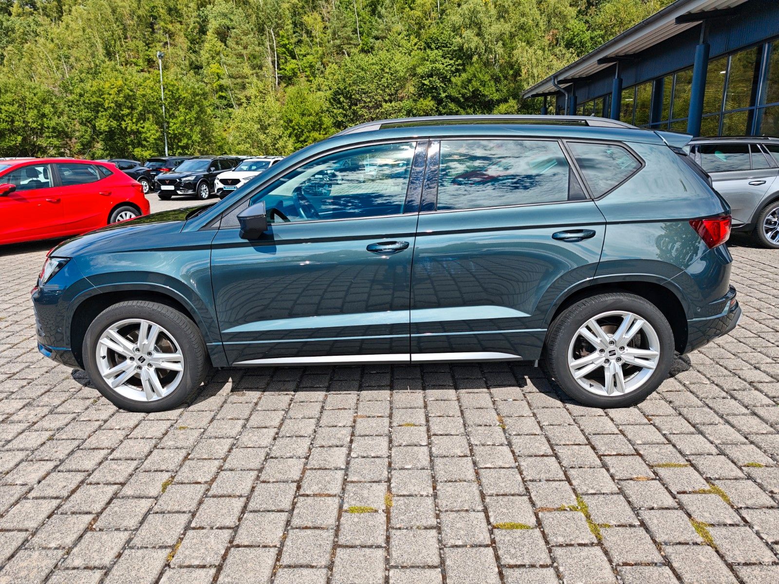 Seat Ateca FR 4Drive DSG 150PS NAVI+SHZ+AHK+APP+