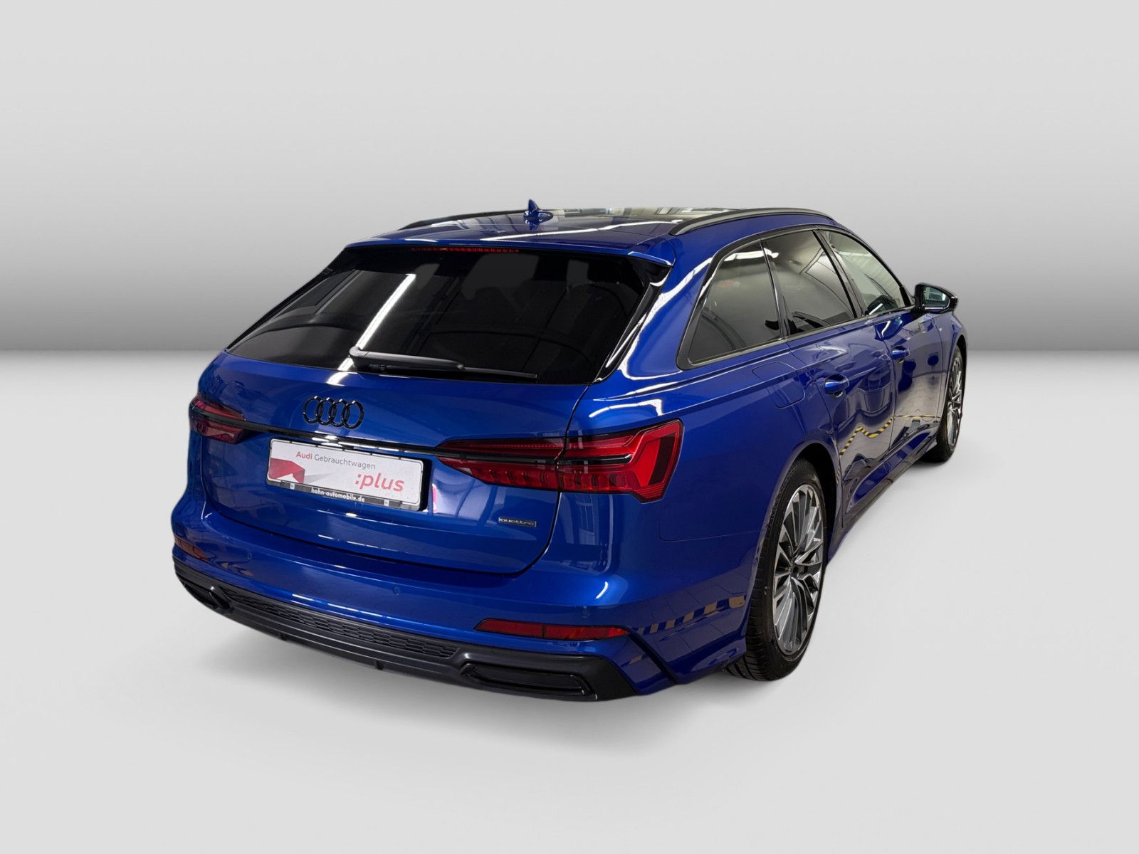 Audi A6 Avant 55 TFSIe quattro Avant S line AHK Pano