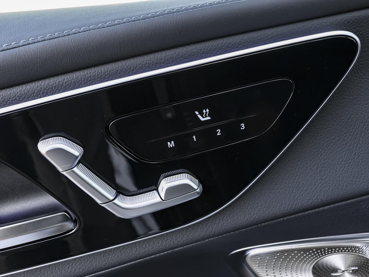 Mercedes-Benz GLC 450 d 4M Coupé AMG Distronic DgitalLight AHK