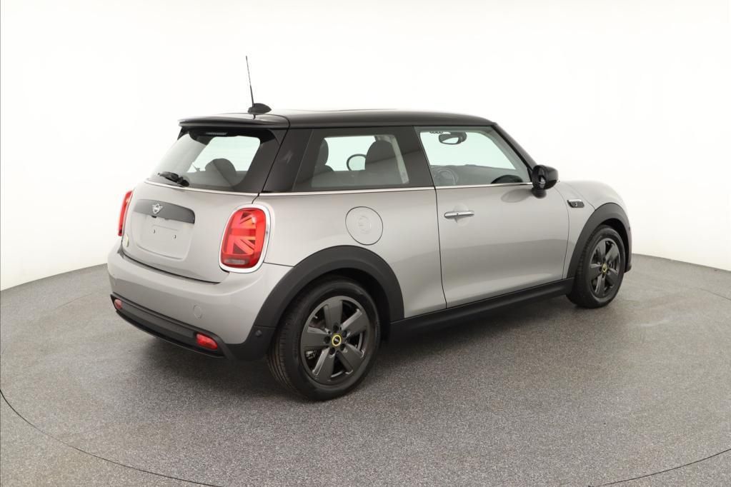 MINI Cooper SE Essential Trim - Samsaru's Car Outlet
