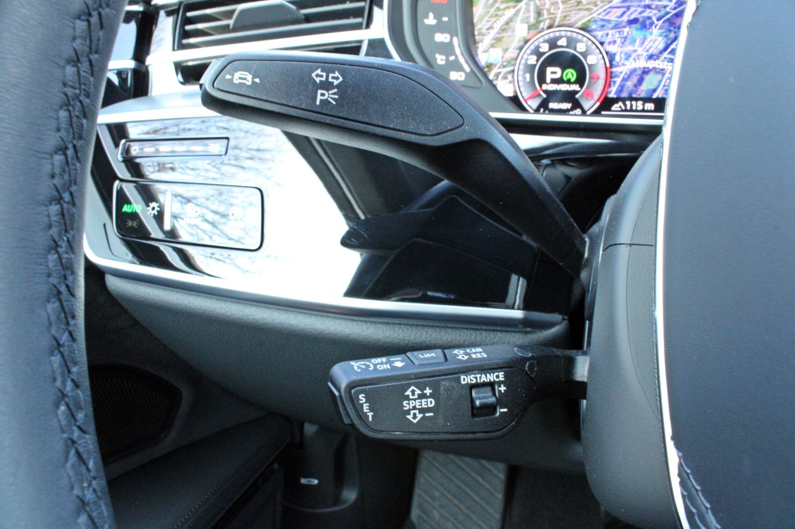 Audi A8 Lang 55TFSI S LINE BLACK - Samsaru's Car Outlet