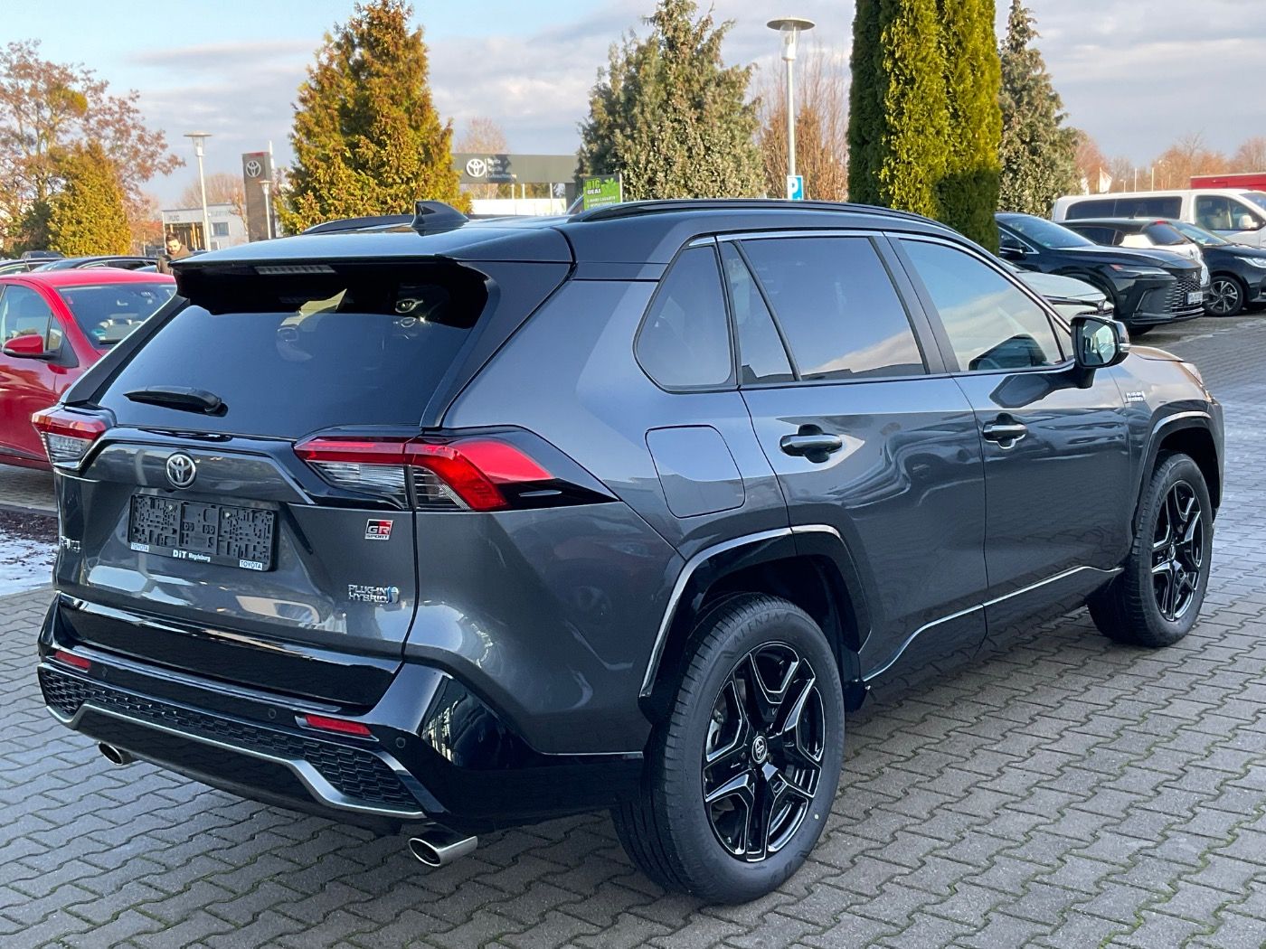 Toyota RAV4 2.5 GR Sport ACC+LED+Navi+Pano+SD+SHZ+360