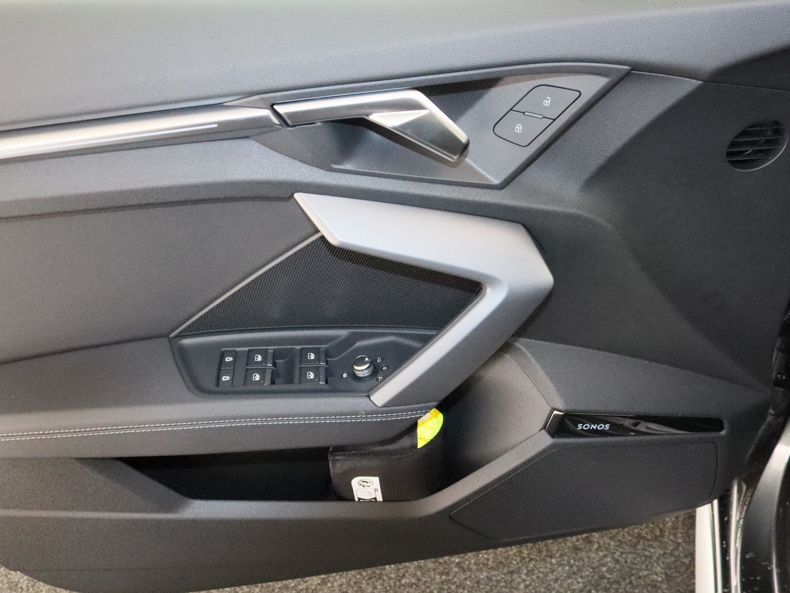 Audi A3 Sportback 35 TFSI S line - Samsaru's Car Outlet