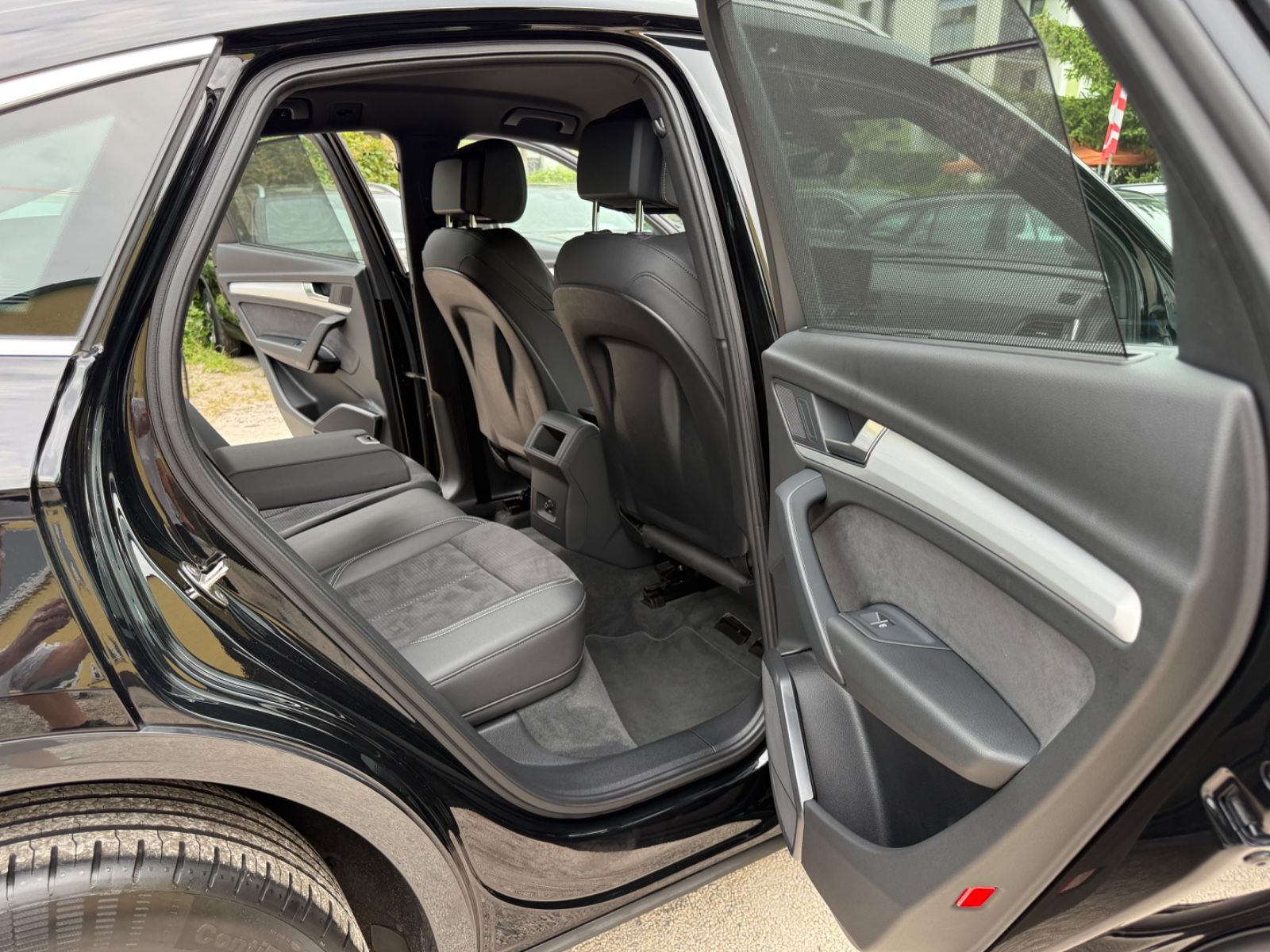 Audi Q5 Sportback 40 TDI S-Line - Samsaru's Car Outlet