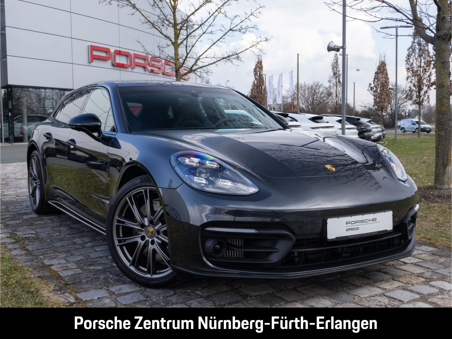 Porsche Panamera 4 E-Hybrid Sport Turismo Platinum Editi