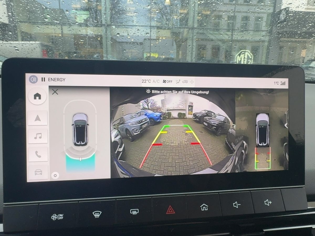 MG 4 Luxury 64 kWh / Navi / Kamera