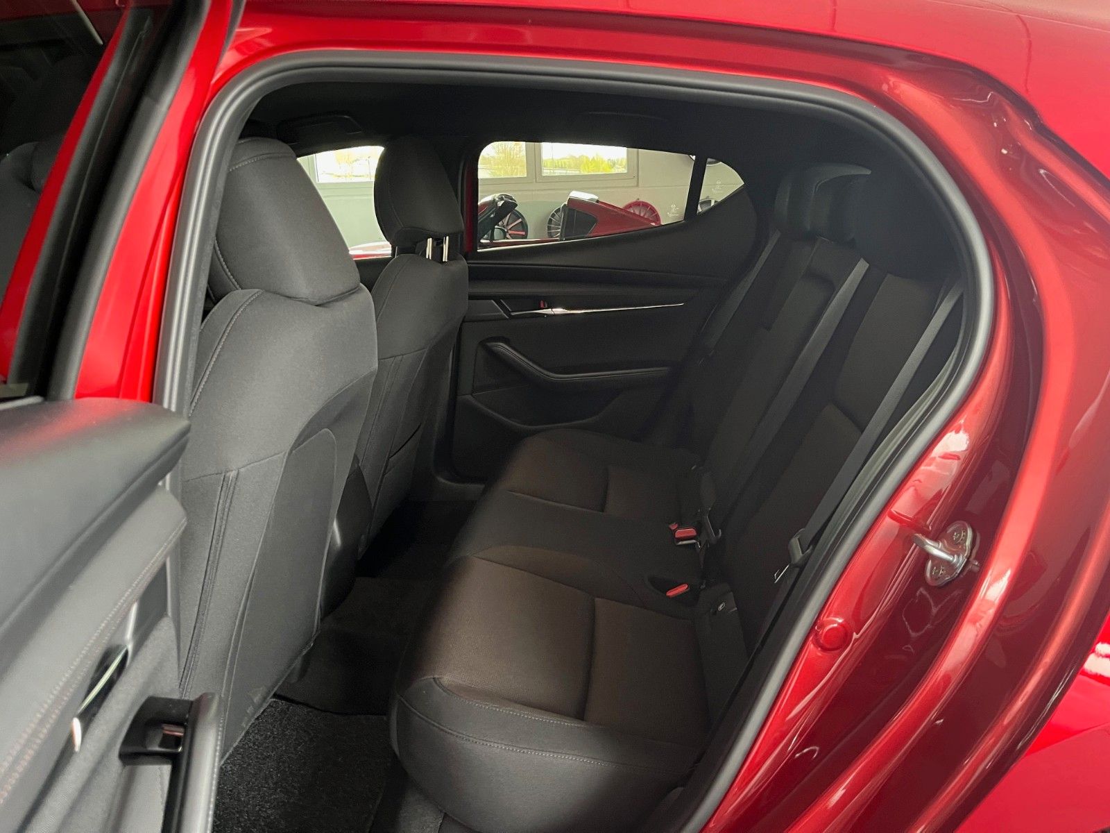 Mazda 3 2.0L e-SKYACTIV X 186ps 6AT FWD Exclusive-line