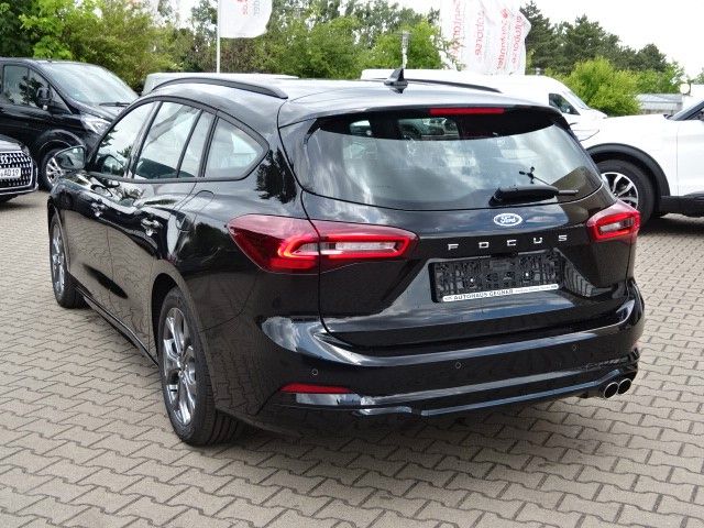 Ford Focus ST-Line Kombi 1.5L EcoBlu AHK B&O ErgoSitz