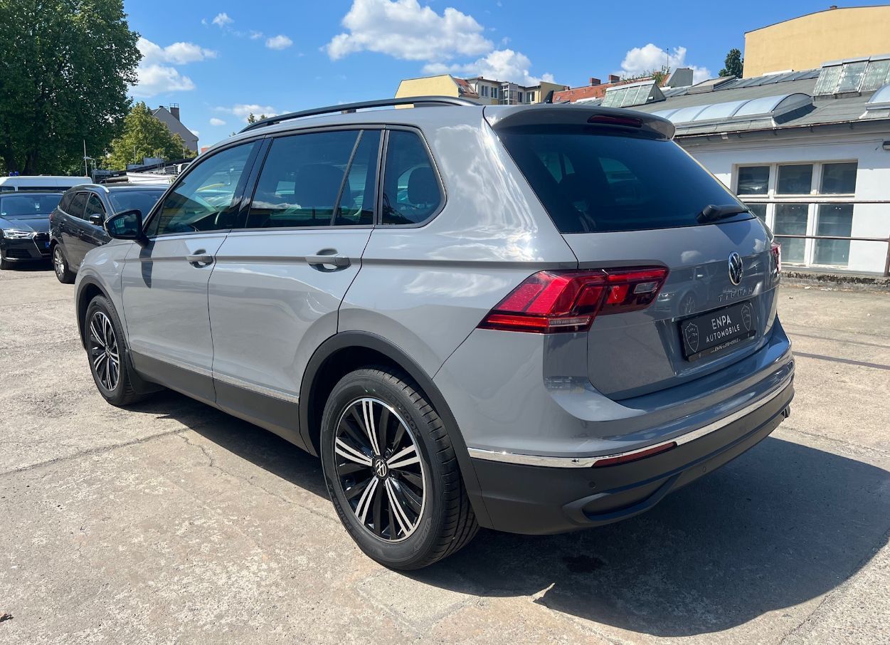 Volkswagen Tiguan LIFE - Samsaru's Car Outlet