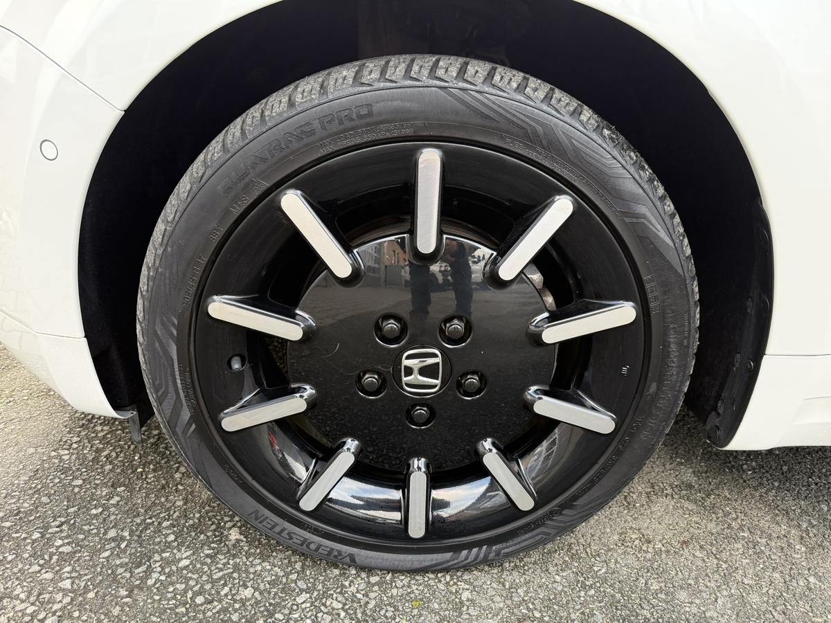 Honda e Advance 17" * Style Paket * Allwetter *