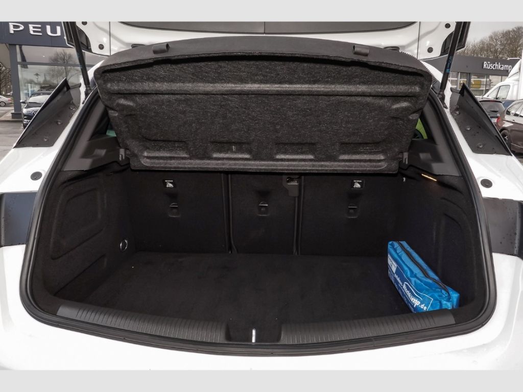 Opel Astra K Ultimate - Samsaru's Car Outlet