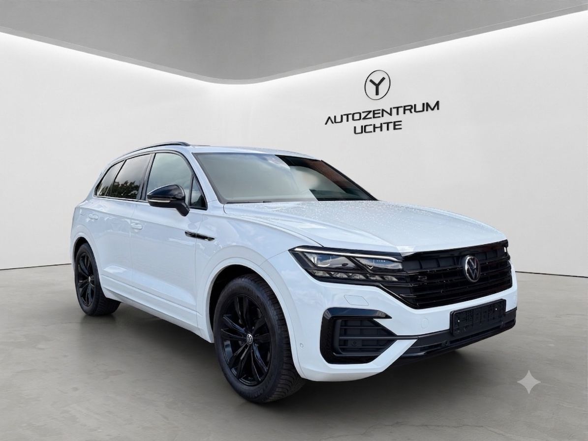 Volkswagen Touareg R-Line 4Motion/AHK/LUFT/KAMERA/PANO/BLAC