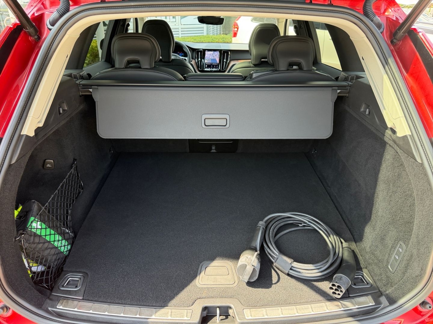 Volvo XC60 Ultimate Dark Recharge AWD StandHZG HUD Luf
