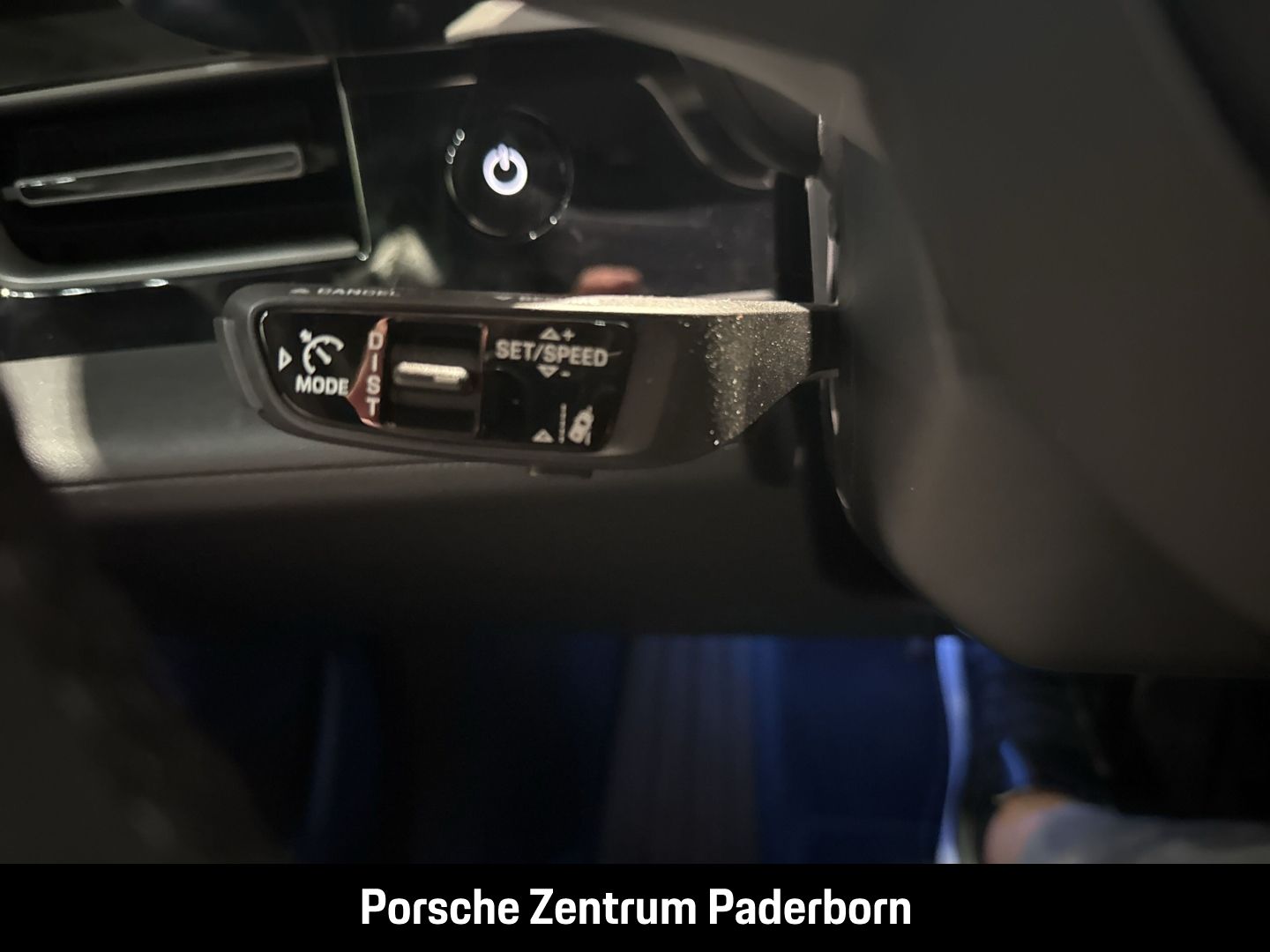 Porsche Taycan 4 Cross Turismo LED-Matrix Surround-View