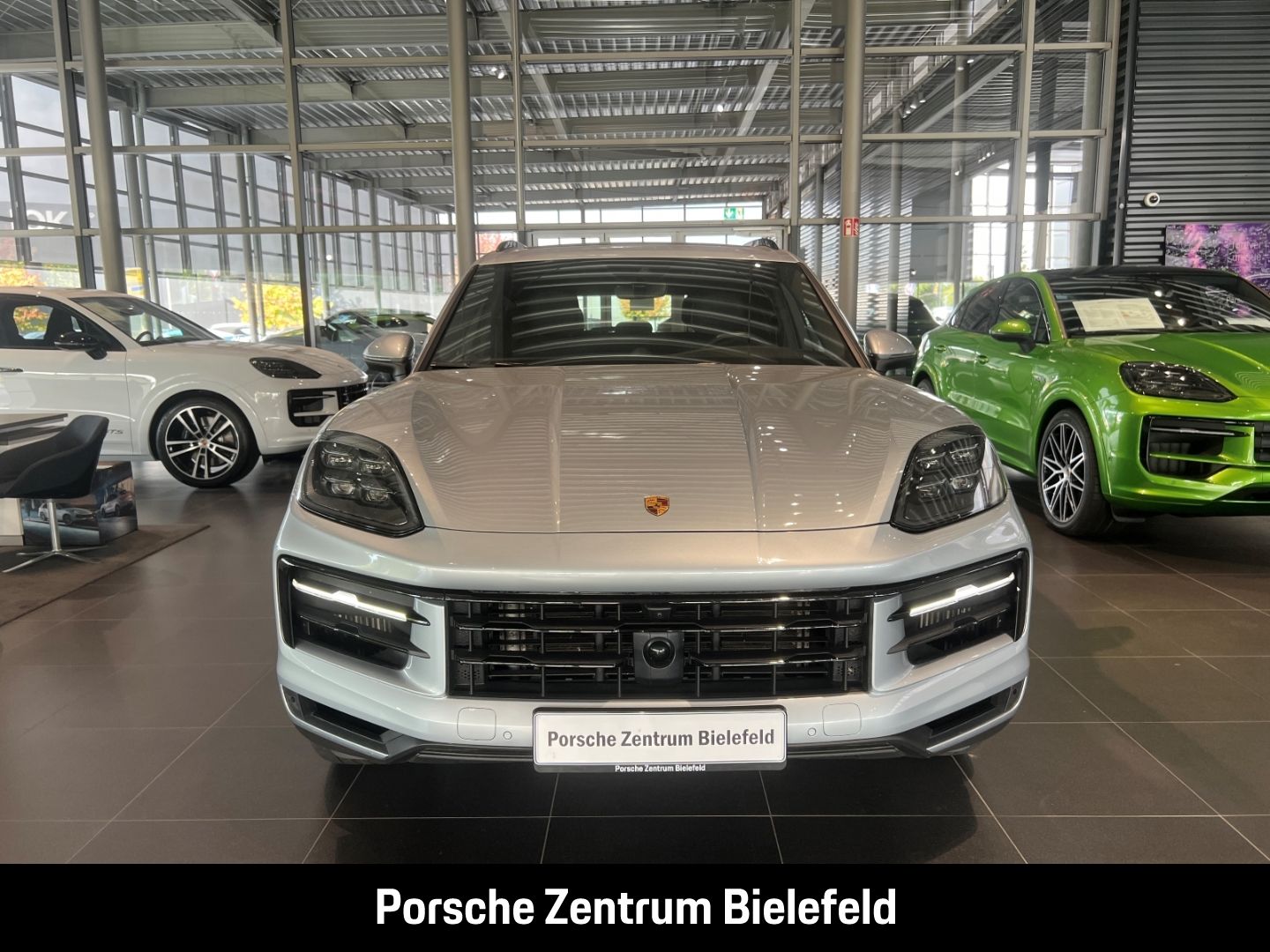 Porsche Cayenne E-Hybrid HA-Lenkung InnoDrive Soft-Close