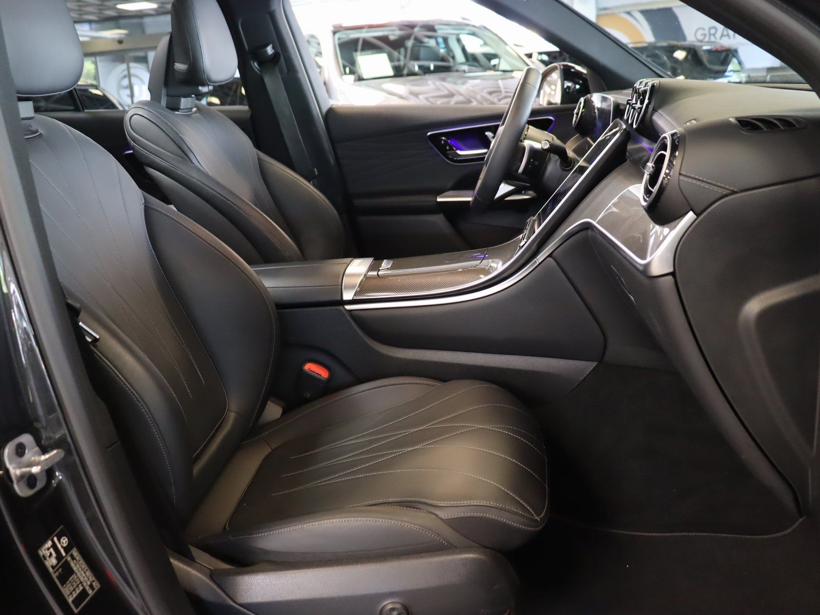 Mercedes-Benz GLC 300d 4M AMG PremiumPlus/AHK/Fahrassi/HAL/HUD