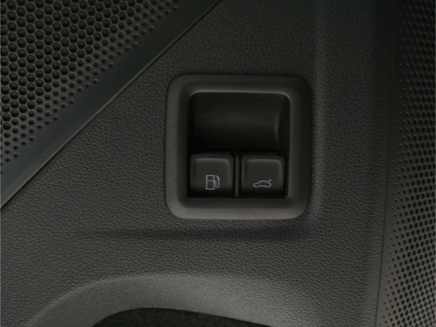 Volkswagen Tiguan 1.5 eHybrid R-Line Black Style PANO/AHK