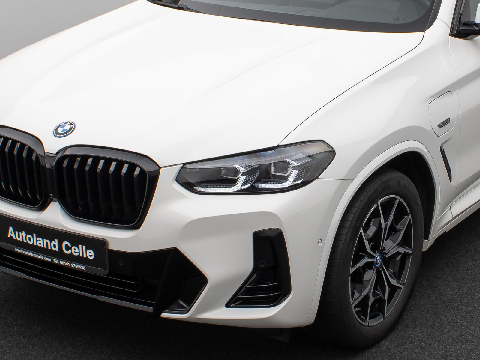 BMW X3 xD30e M Sport - Samsaru's Car Outlet