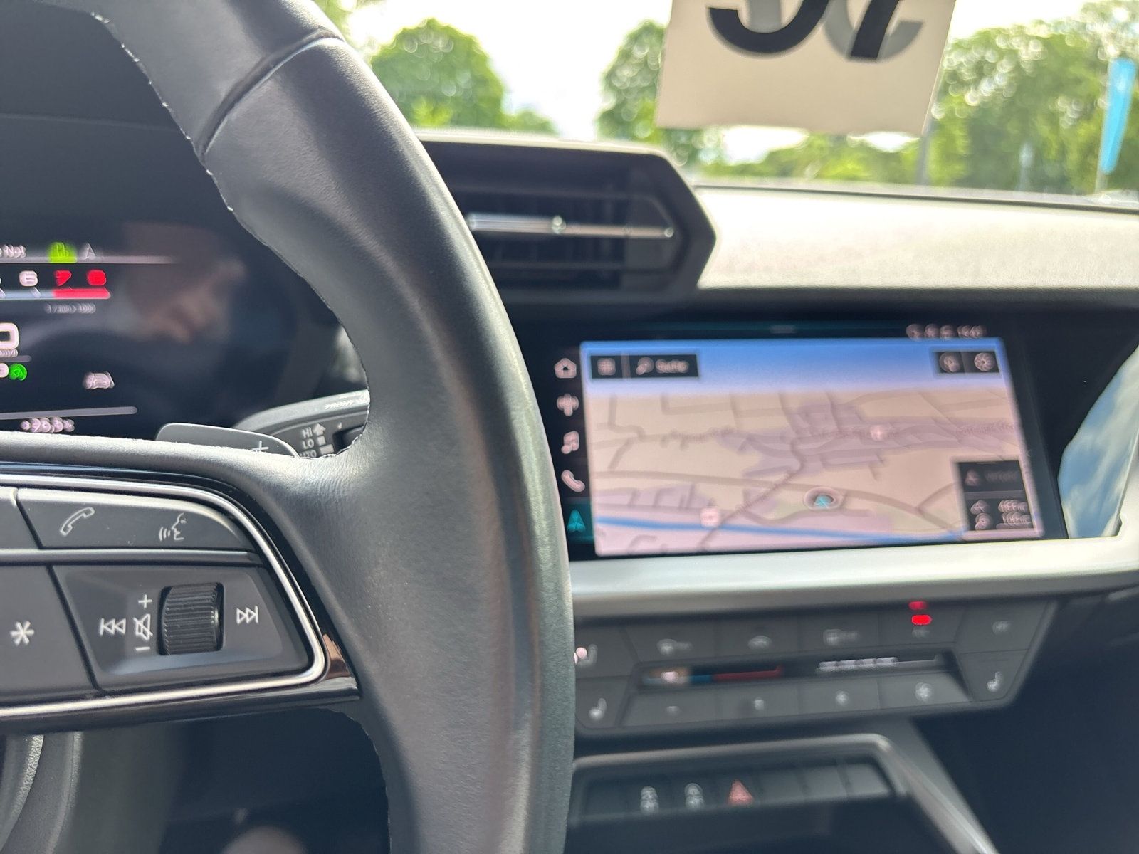 Audi A3 Sportback 30 TFSI S-Tronic S-Line NAVI+TEMPOM