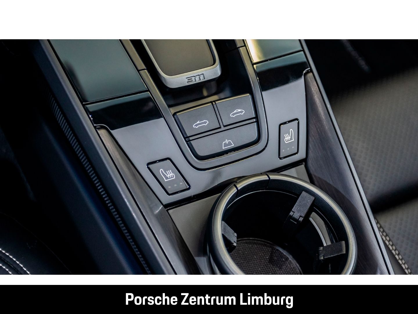 Porsche 992 911 Carrera 4 GTS Cabriolet LiftsystemVA LED