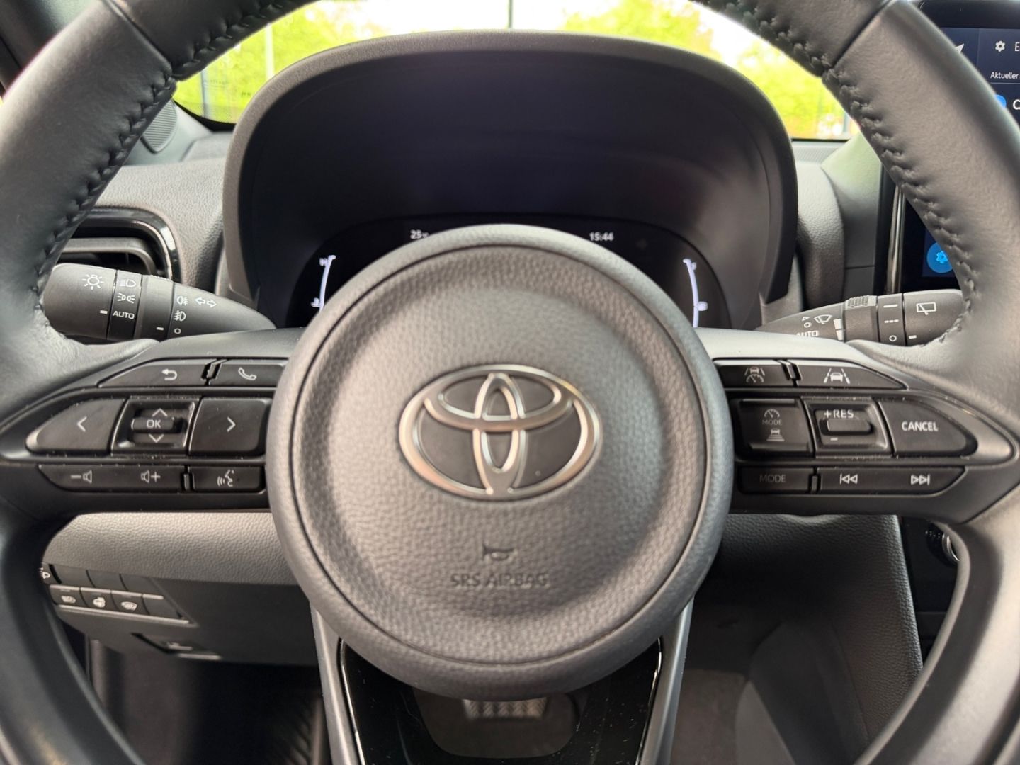 Toyota Yaris Cross Hybrid 1.5 Teamplayer *Winter Paket*