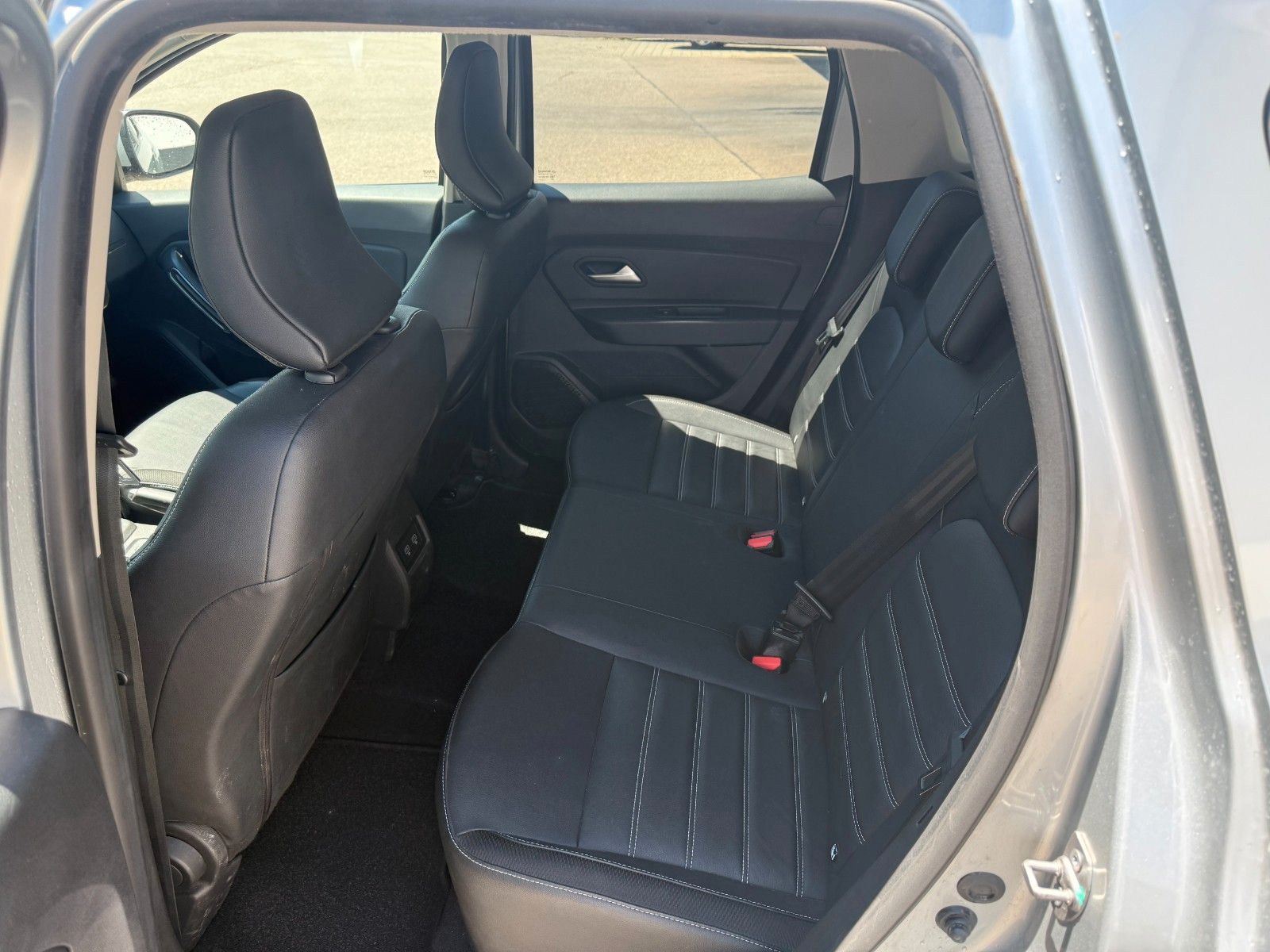 Dacia Duster TCe 150 4WD Prestige - Samsaru's Car Outlet
