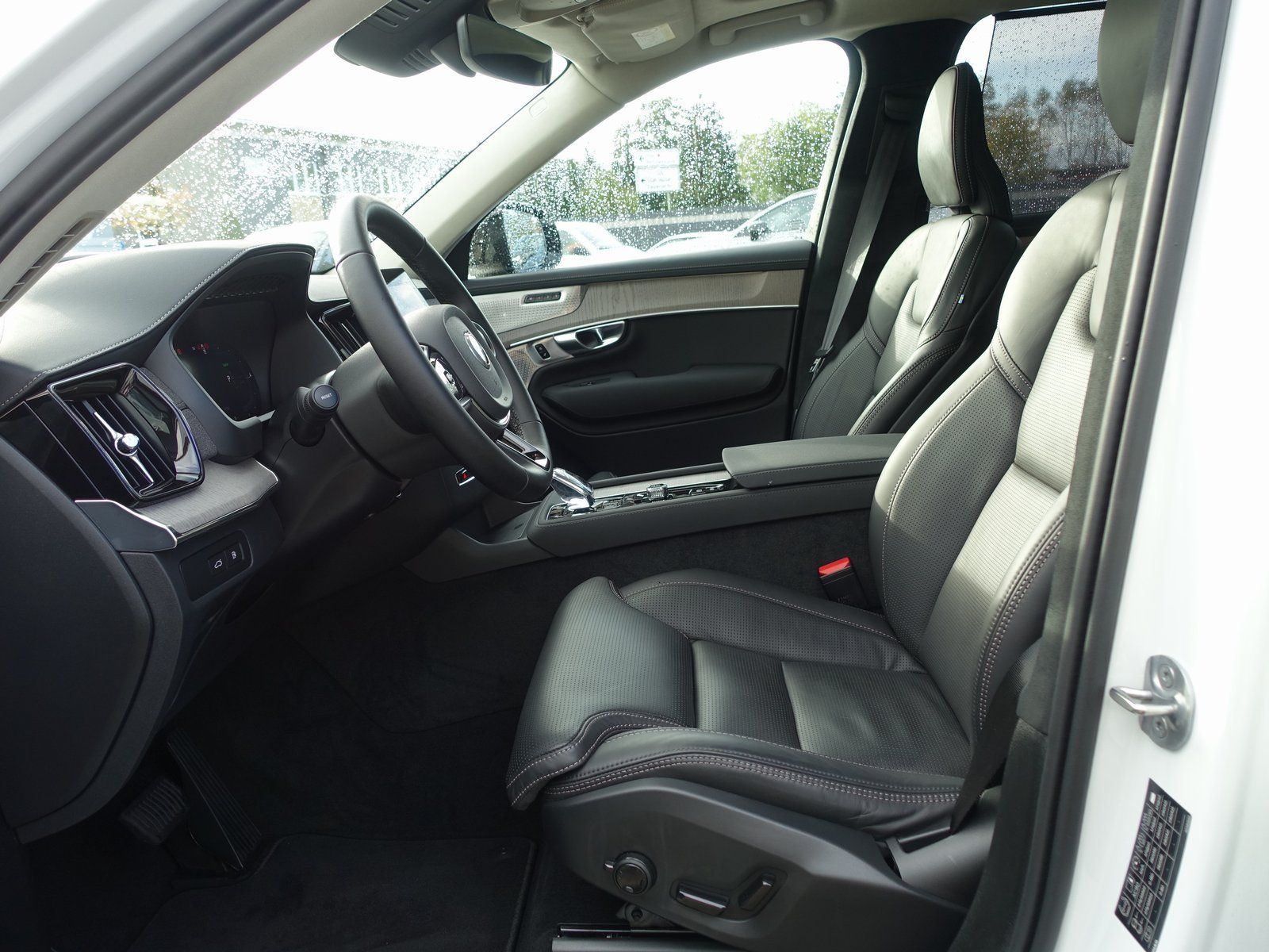 Volvo XC90 Ultra Dark T8 AWD Plug-in Hybrid/AHK/B&W