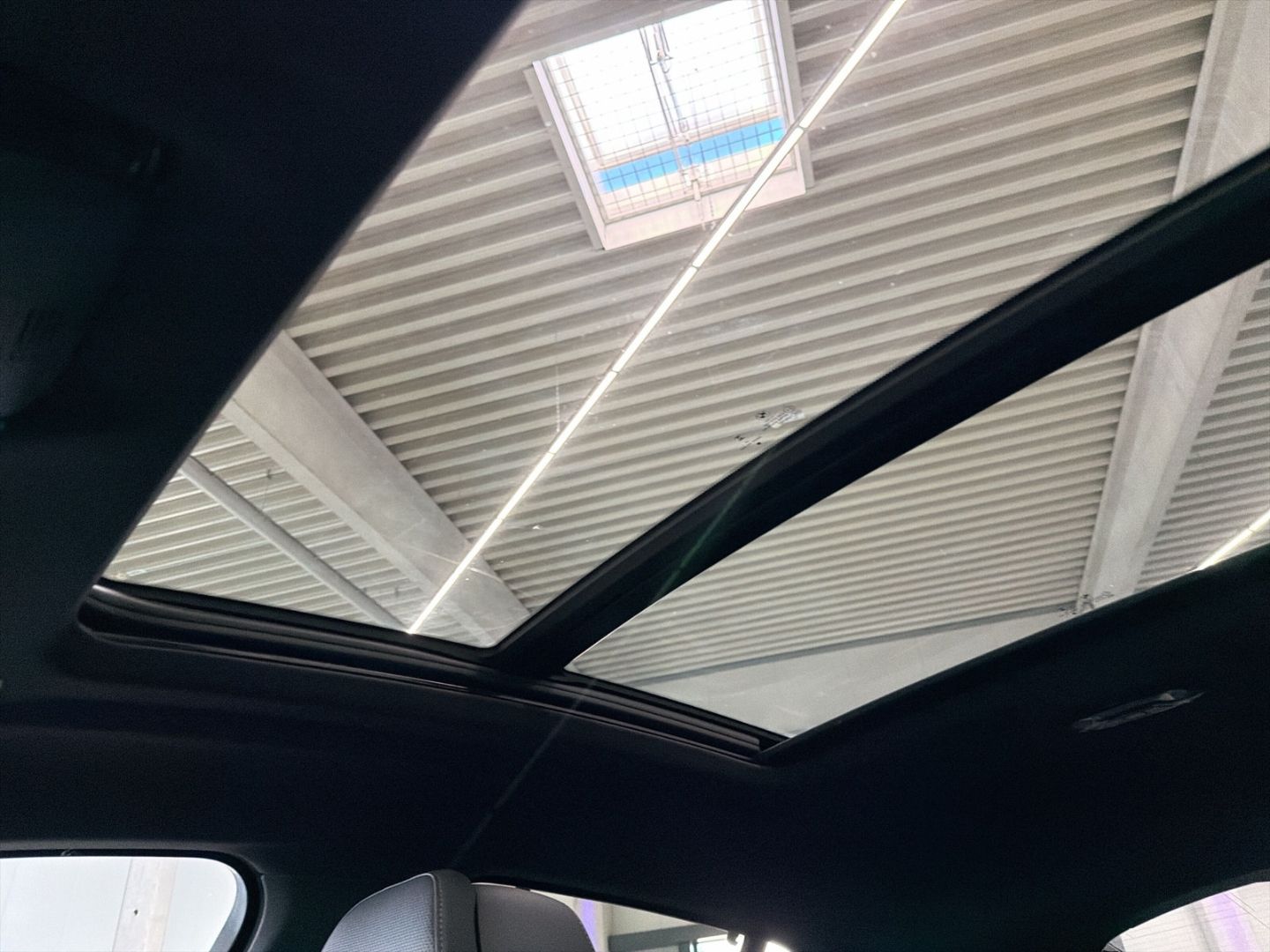 BMW X6 xDRIVE 30d M SPORT 22'' LC PROF AHK KAMERA 36