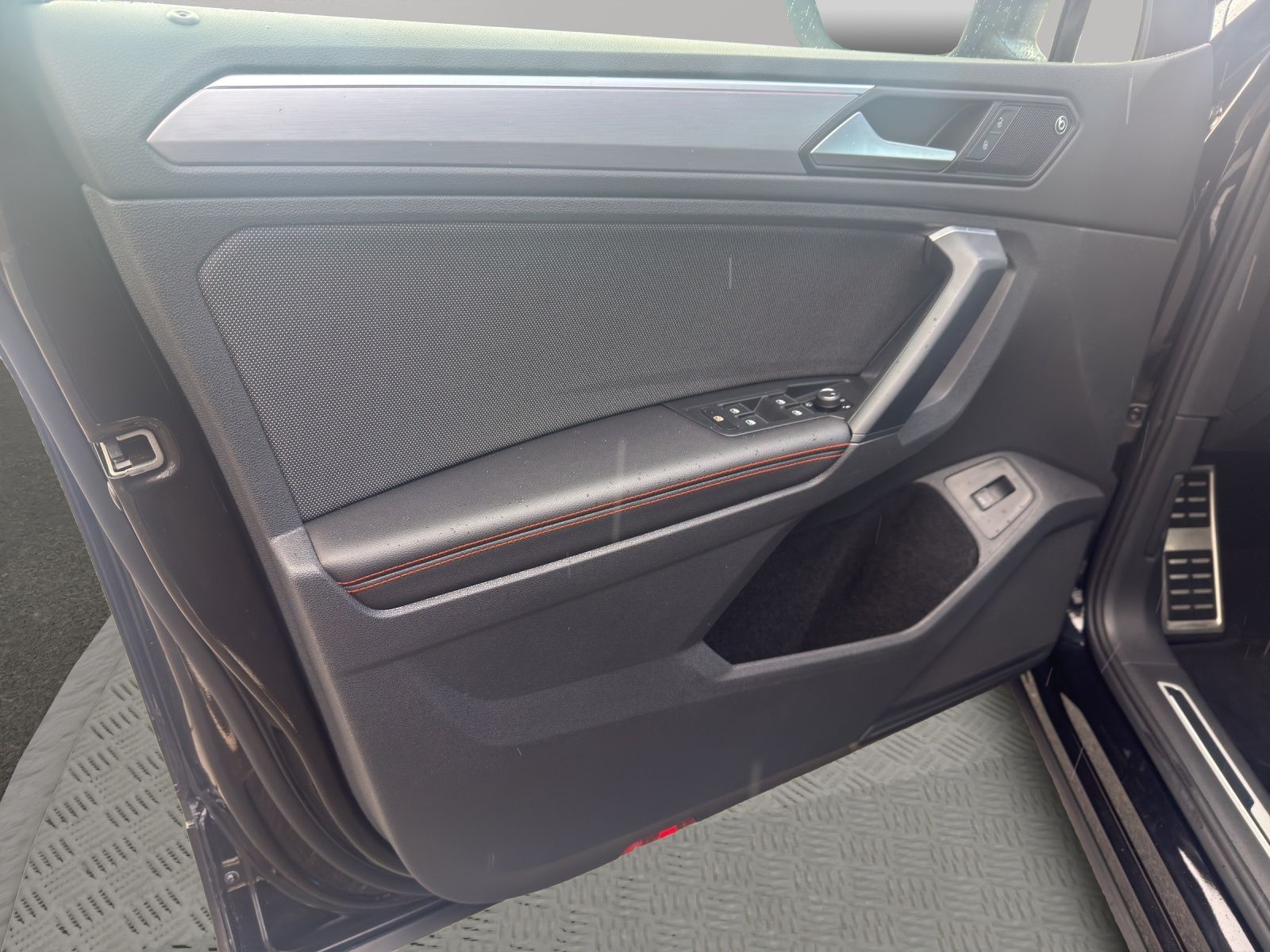 Seat Tarraco 1.5 TSI DSG FR AHK+NAVI+ACC+LED+KAMERA