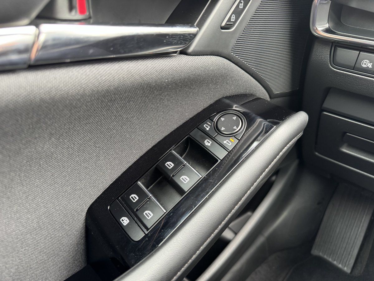 Mazda 3 2.5 140PS AT Centre-line LED Kamera NAVI