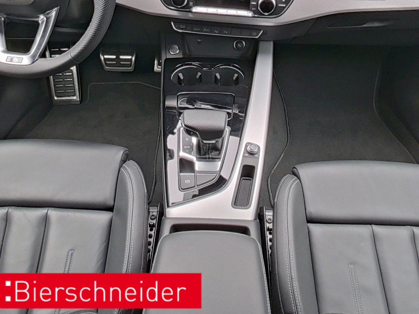 Audi A4 Av. 40 TFSI S-tronic qu s-line BLACK EDITION